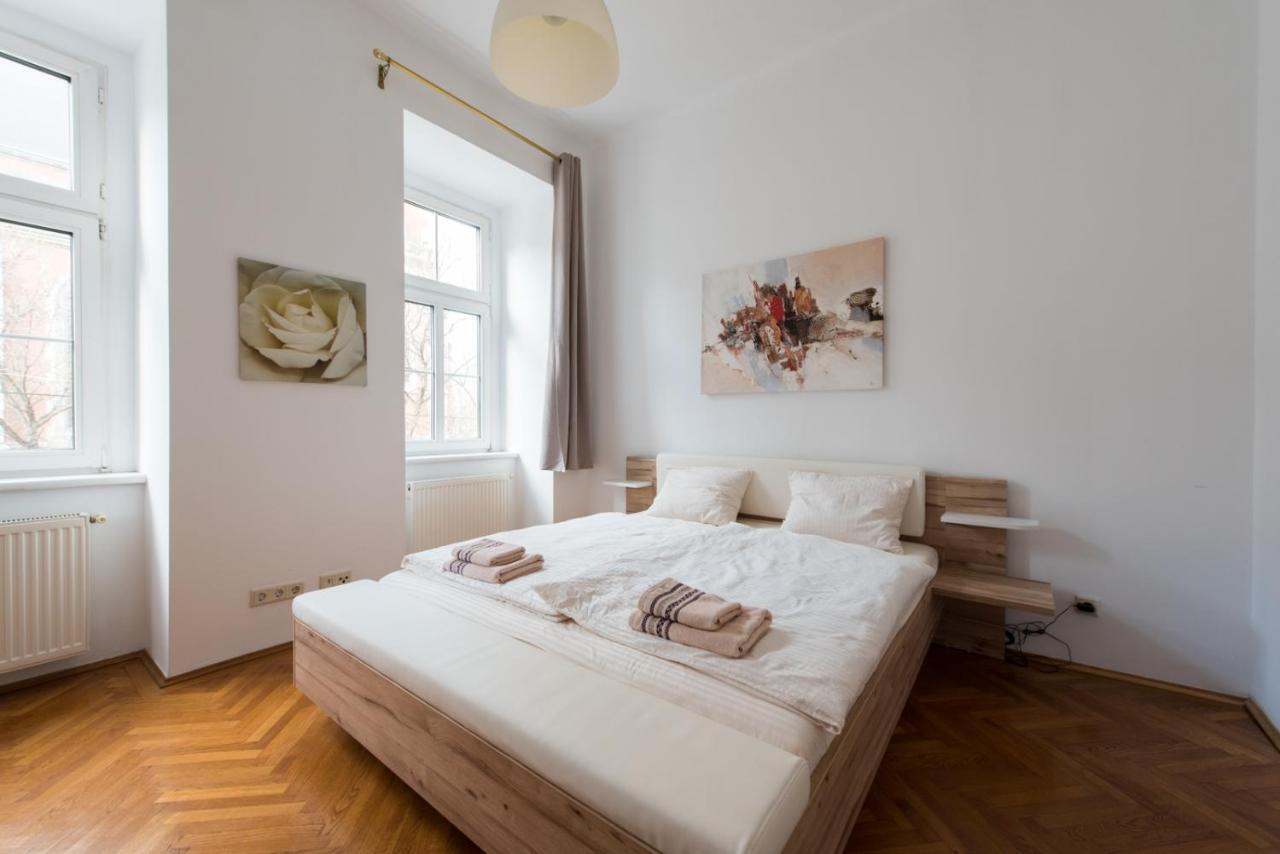 Belvedere Central Apartment Wien Exterior foto