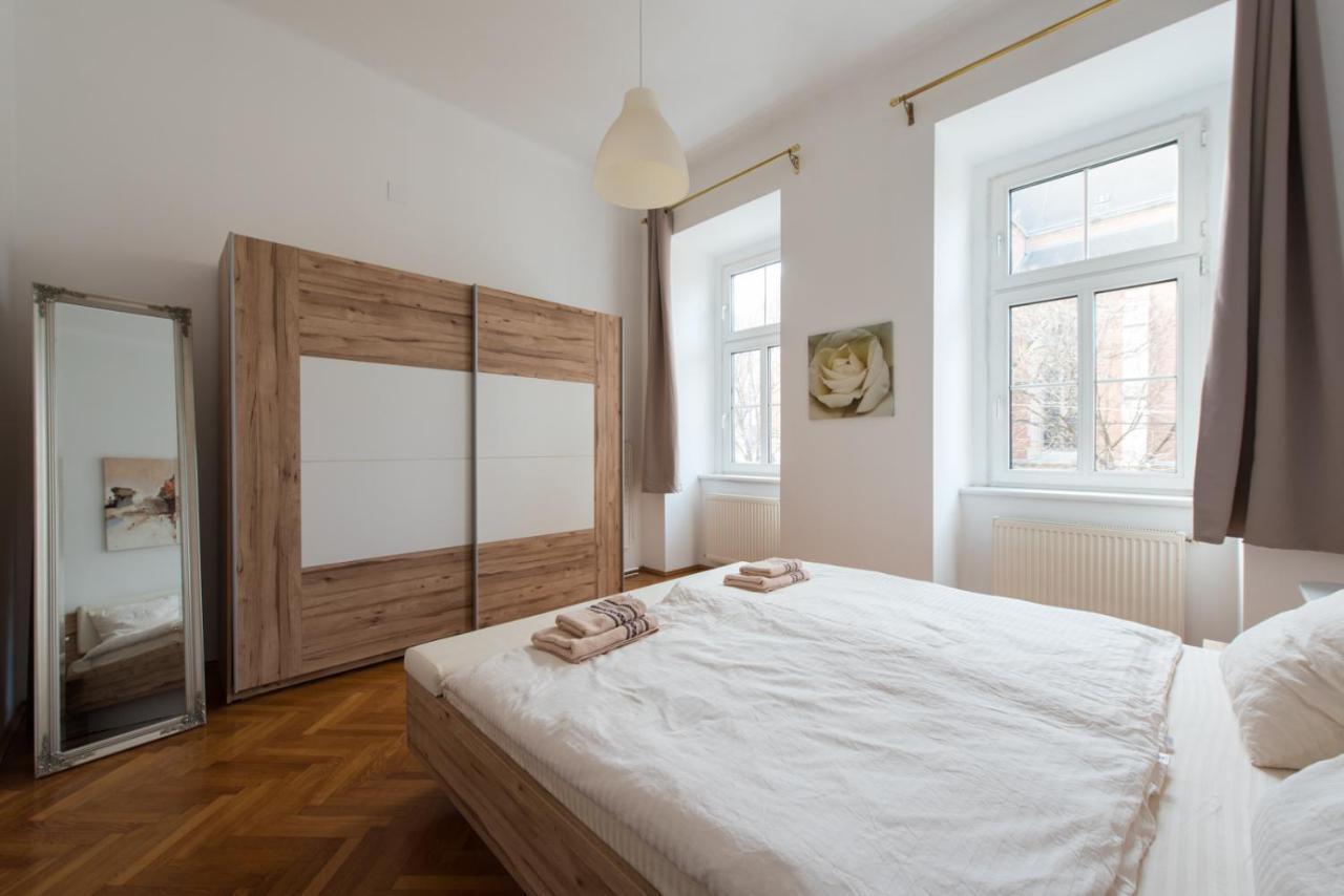 Belvedere Central Apartment Wien Exterior foto